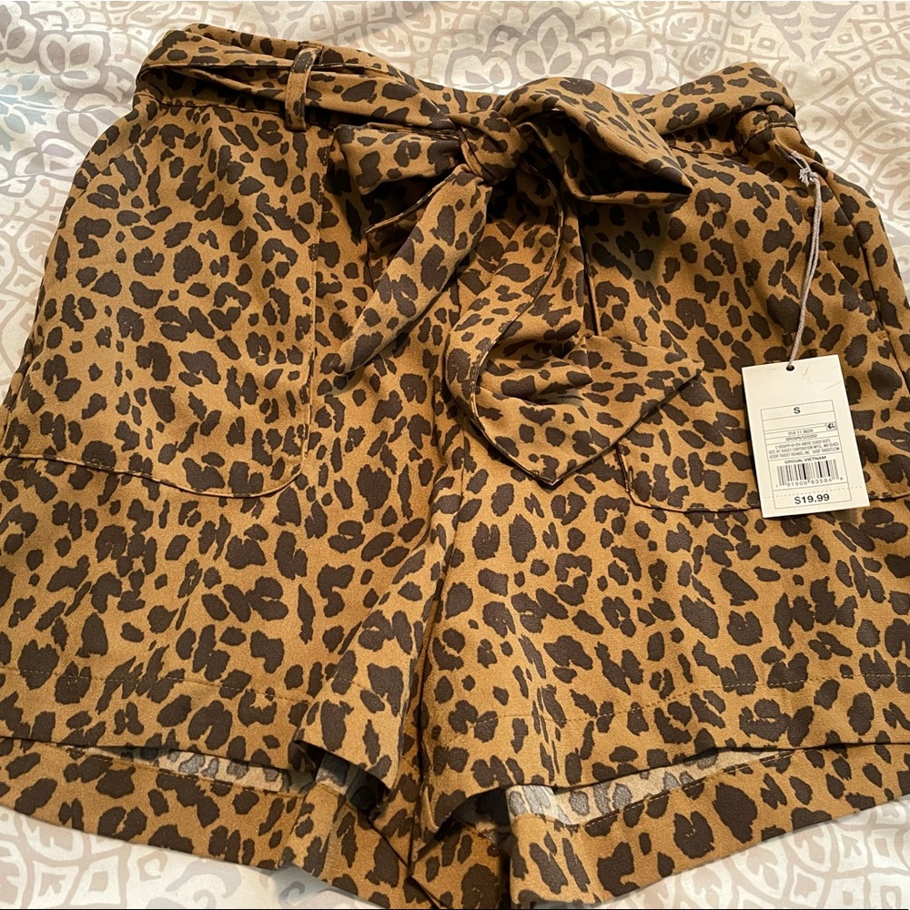NWT A New Day Leopard Paperbag Shorts